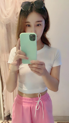 这颜值这身材我能玩一年